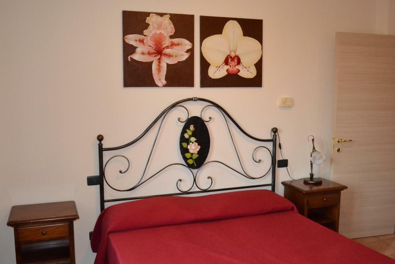 B&B La Ca Vecia Soragna Exterior foto